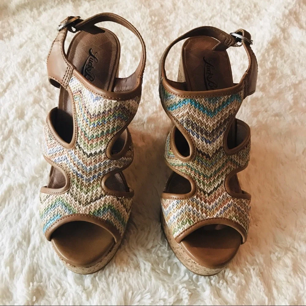 Lucky Brand Tan Multicolored Boho Aztec Wedge Sandals Size 7.5